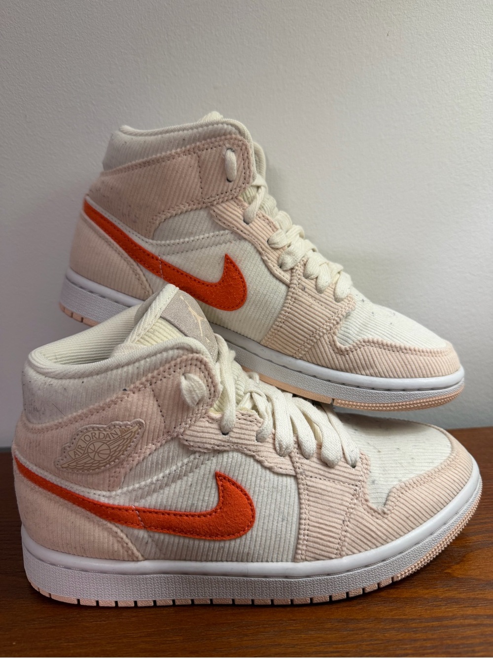 Nike Jordan Lady 6.5 Mid-Top Sneakers Running Shoes Cream Peach Orange